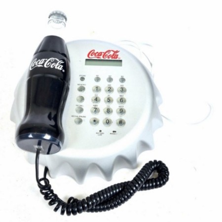 Coca-Cola Şişe ve Şişe Kapağı Şeklinde Telefon 