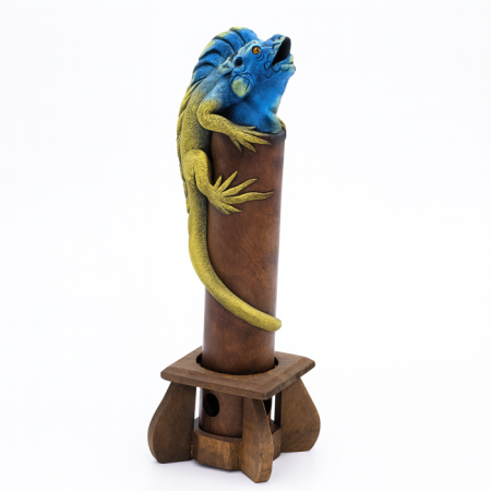 Ahşap İguana Tütsülük
